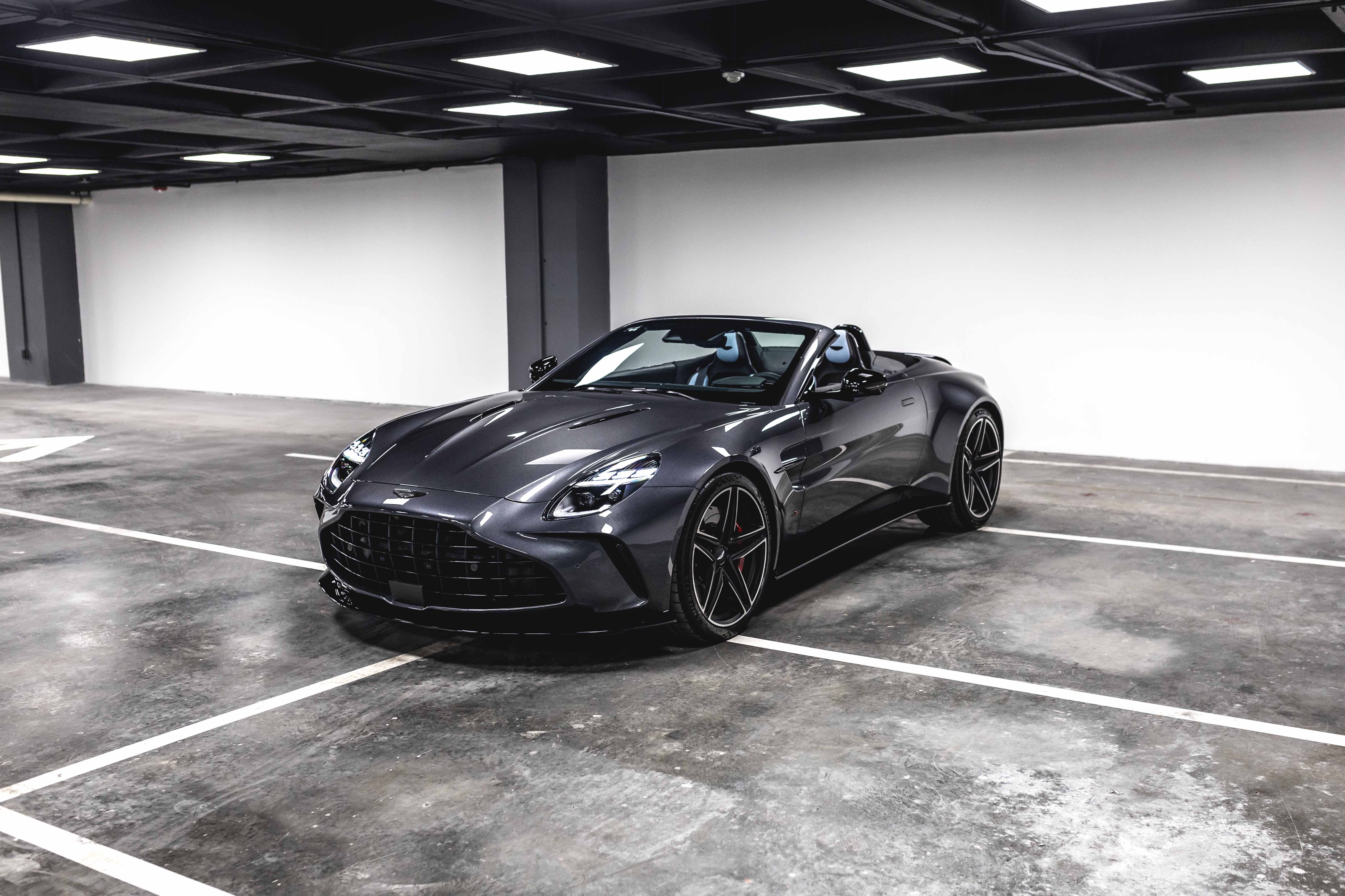 Vantage S Roadster